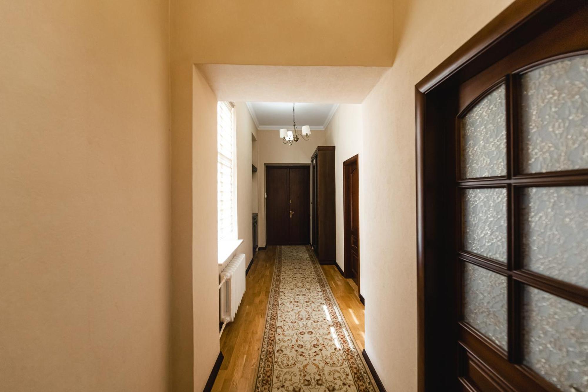 Apartments Justlvivit At The Rynok Square 외부 사진